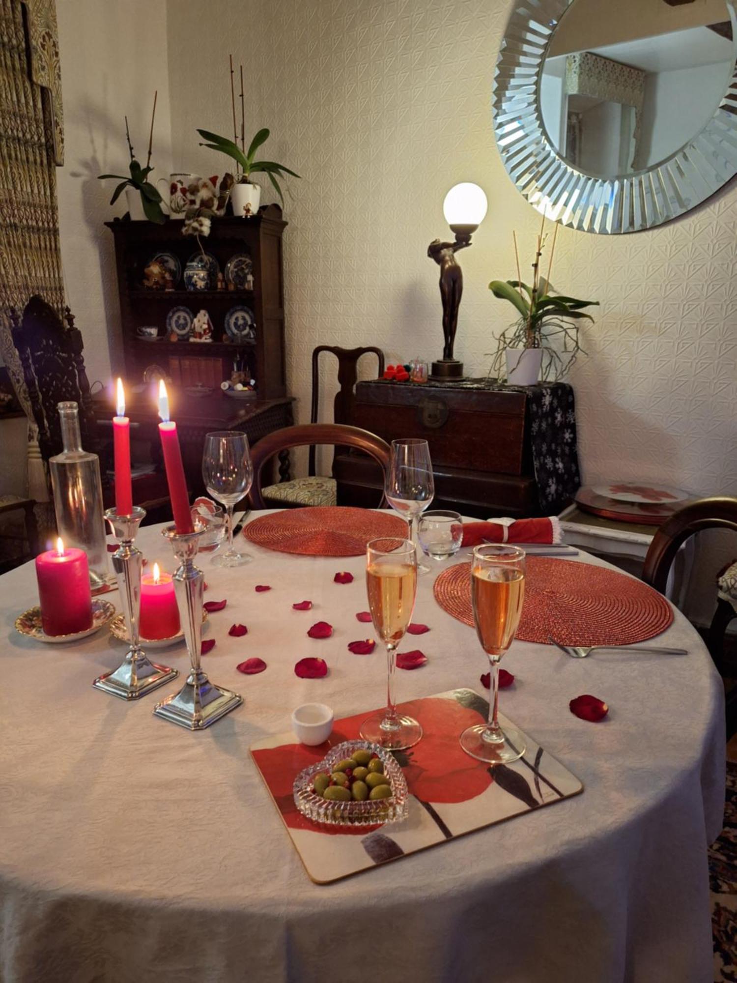 Maison Du Coquelicot Tourouzelle Room photo